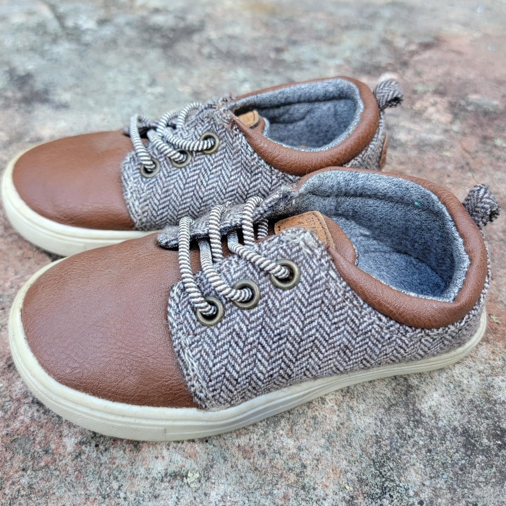 Carter's Toddler Tweed and Faux Leather Stretch Lace Shoes Sz 7